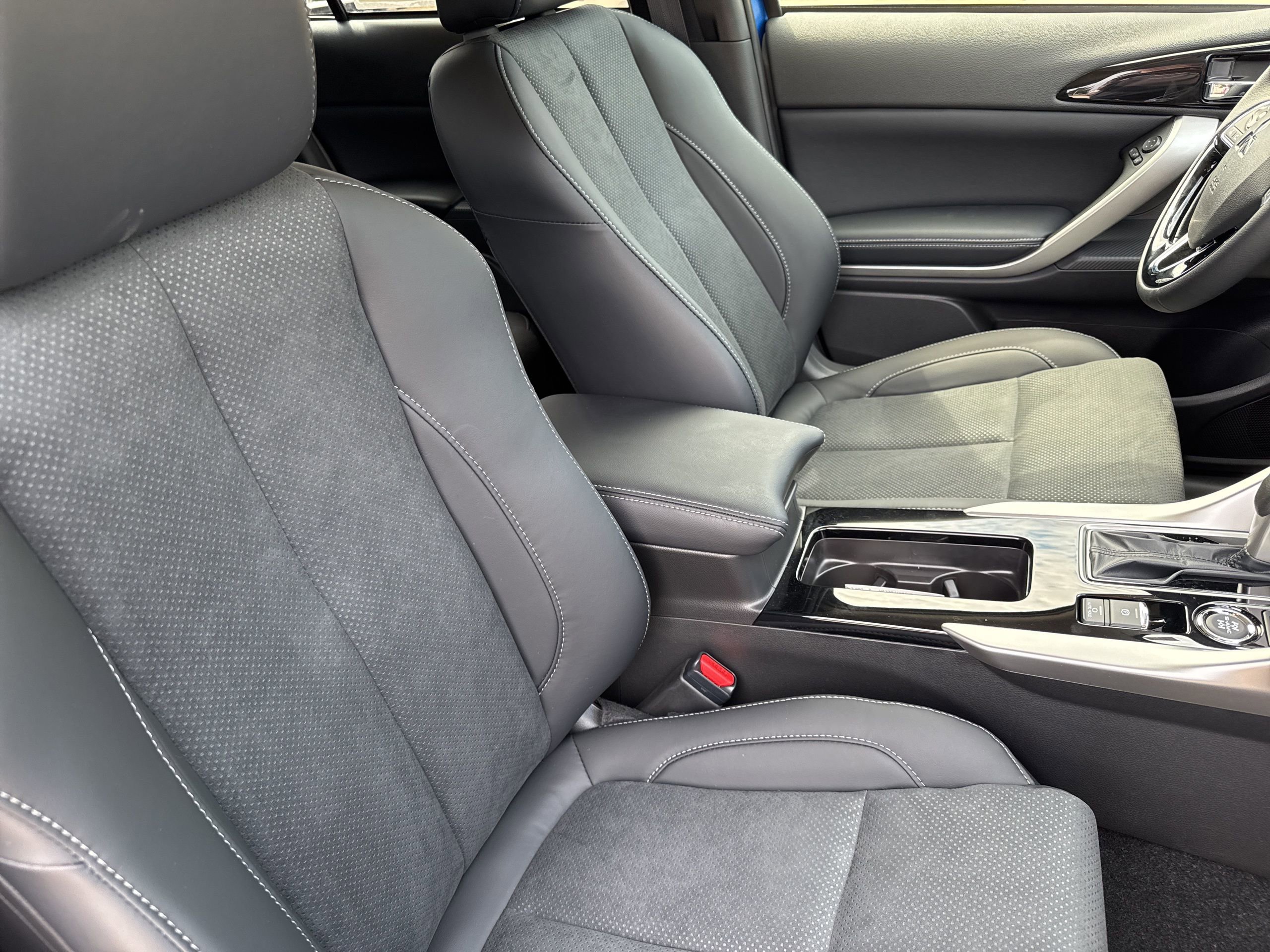 New 2026 Mitsubishi Eclipse Cross SE image 24