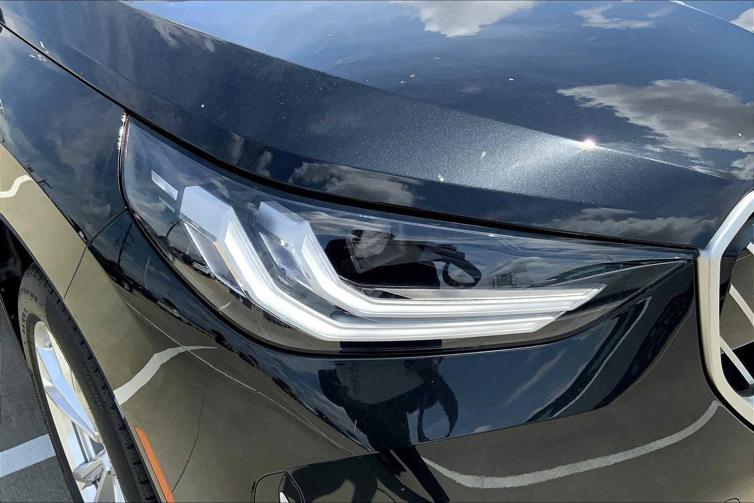 New 2025 BMW X3 xDrive30i w/ Convenience Package image 13