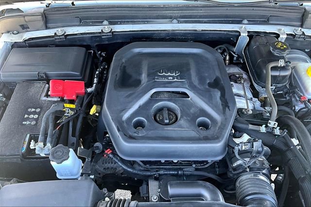 Used 2023 Jeep Wrangler Sahara image 31