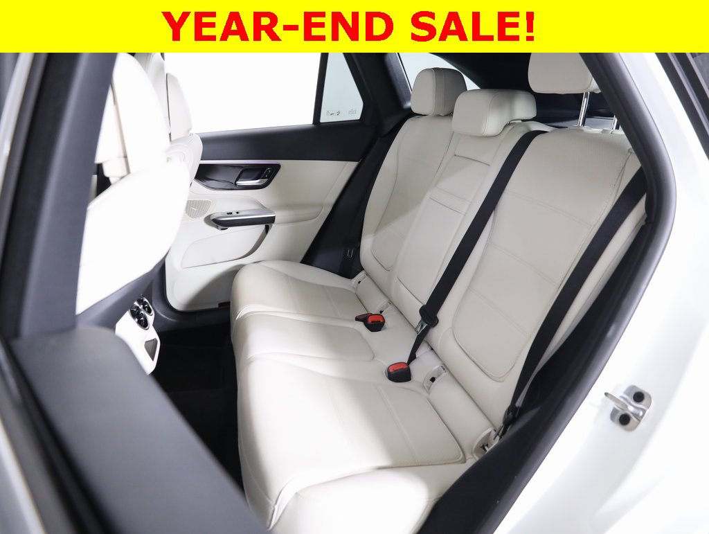 Certified 2025 Mercedes-Benz GLC 300 4MATIC image 39