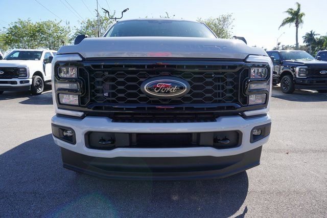 New 2026 Ford F350 XLT w/ XLT Premium Package AWD/4WD image 34