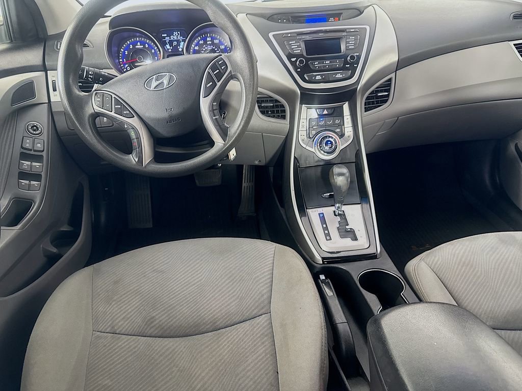 Used 2013 Hyundai Elantra GLS w/ Preferred Pkg image 25