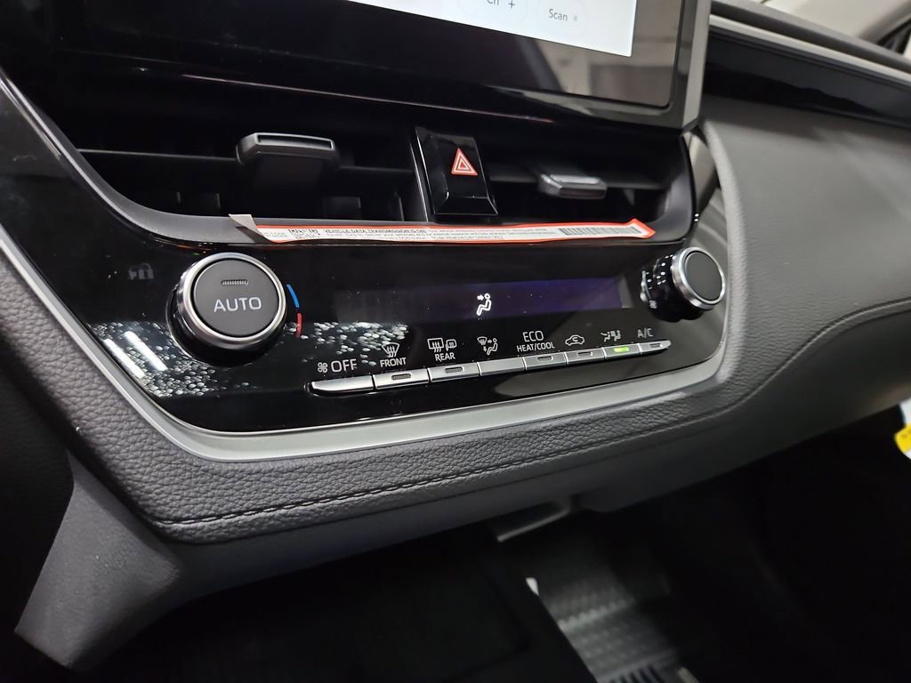 New 2026 Toyota Corolla Cross LE image 18