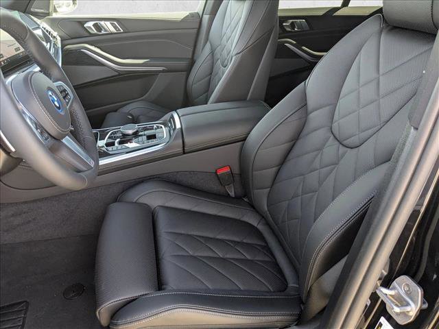 New 2026 BMW X5 xDrive50e w/ M Sport Package image 4