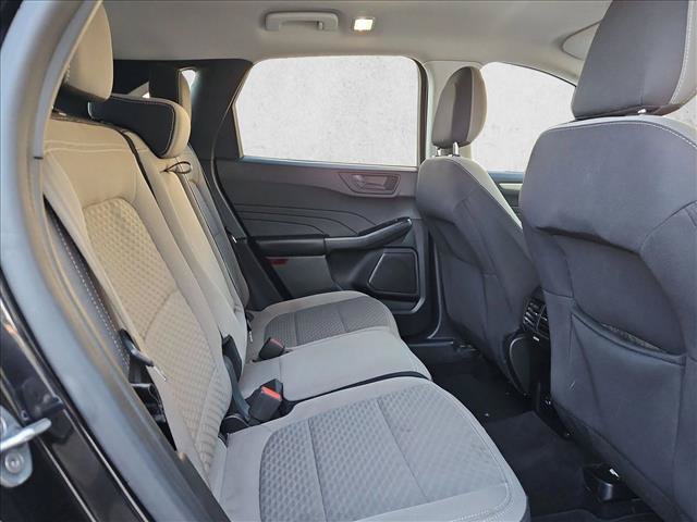 Used 2022 Ford Escape SE w/ Convenience Package FWD image 16