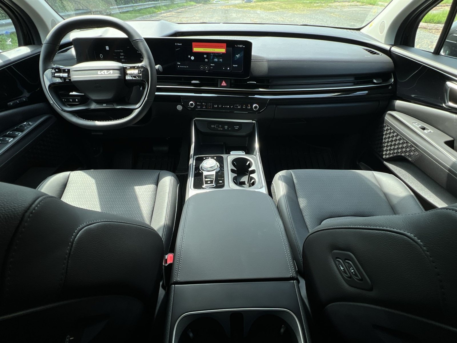New 2027 Kia Carnival SX Prestige FWD image 30