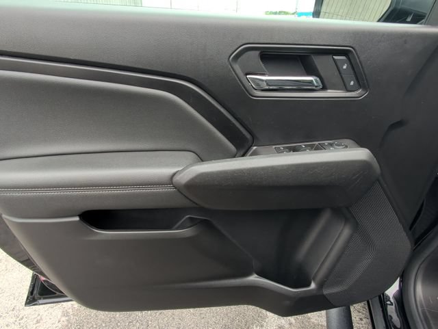 Used 2023 Chevrolet Colorado LT w/ LT Convenience Package II AWD/4WD image 25