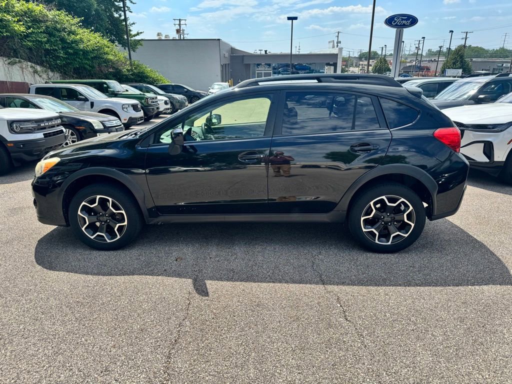 Used 2015 Subaru Crosstrek 2.0i Premium AWD/4WD image 2