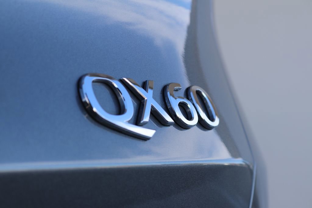 Certified 2025 INFINITI QX60 Pure image 32