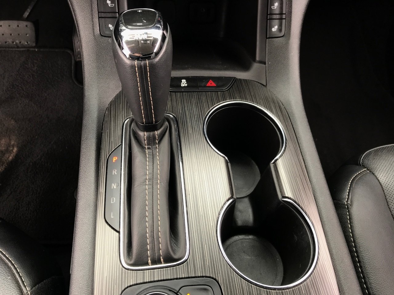 Certified 2018 GMC Acadia SLT FWD image 16