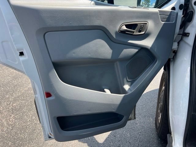 Used 2017 Ford Transit 150 130 Low Roof RWD image 22