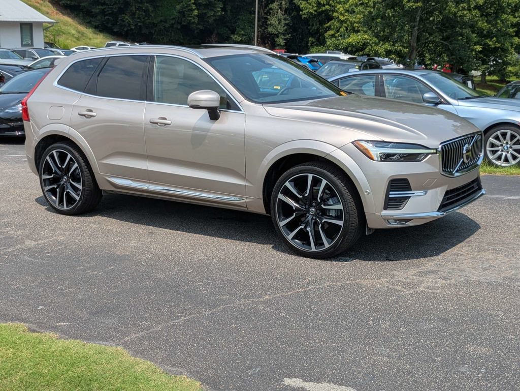 Used 2023 Volvo XC60 B5 Ultimate AWD/4WD image 8