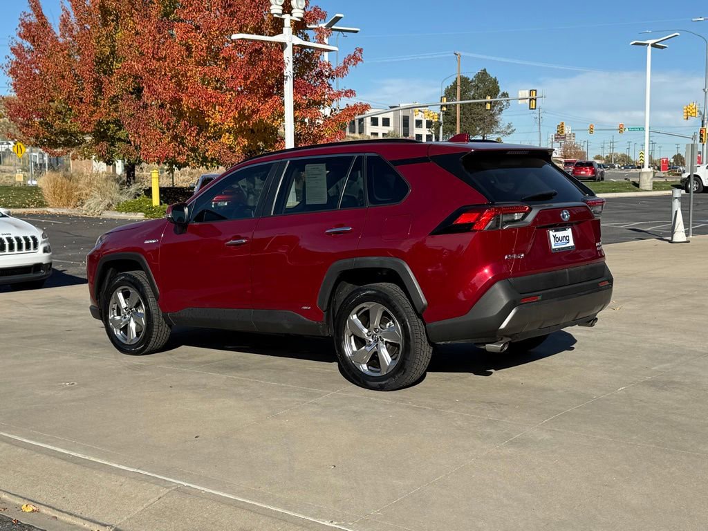 Used 2021 Toyota RAV4 Limited image 10