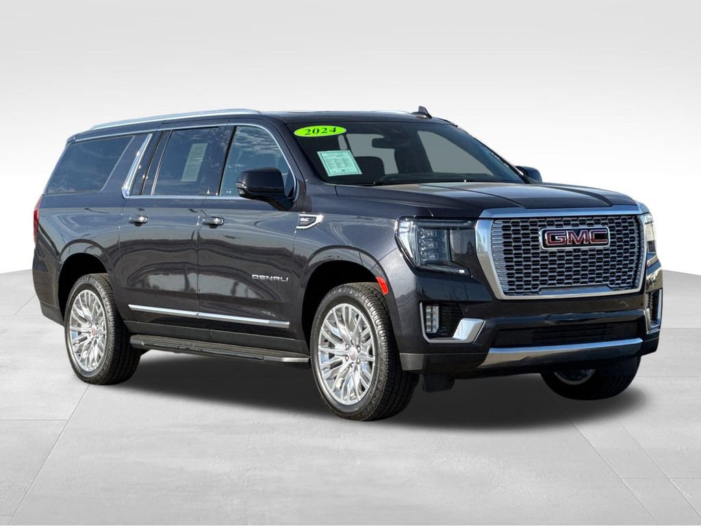 Used 2024 GMC Yukon XL Denali AWD/4WD image 7
