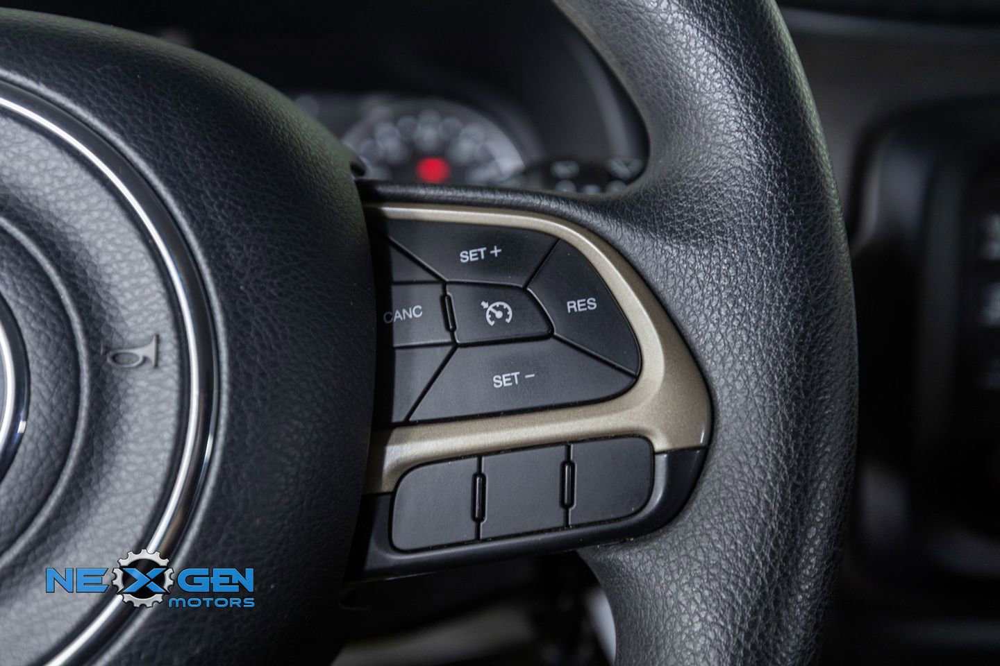 Used 2016 Jeep Renegade Sport w/ Power & Air Group AWD/4WD image 14