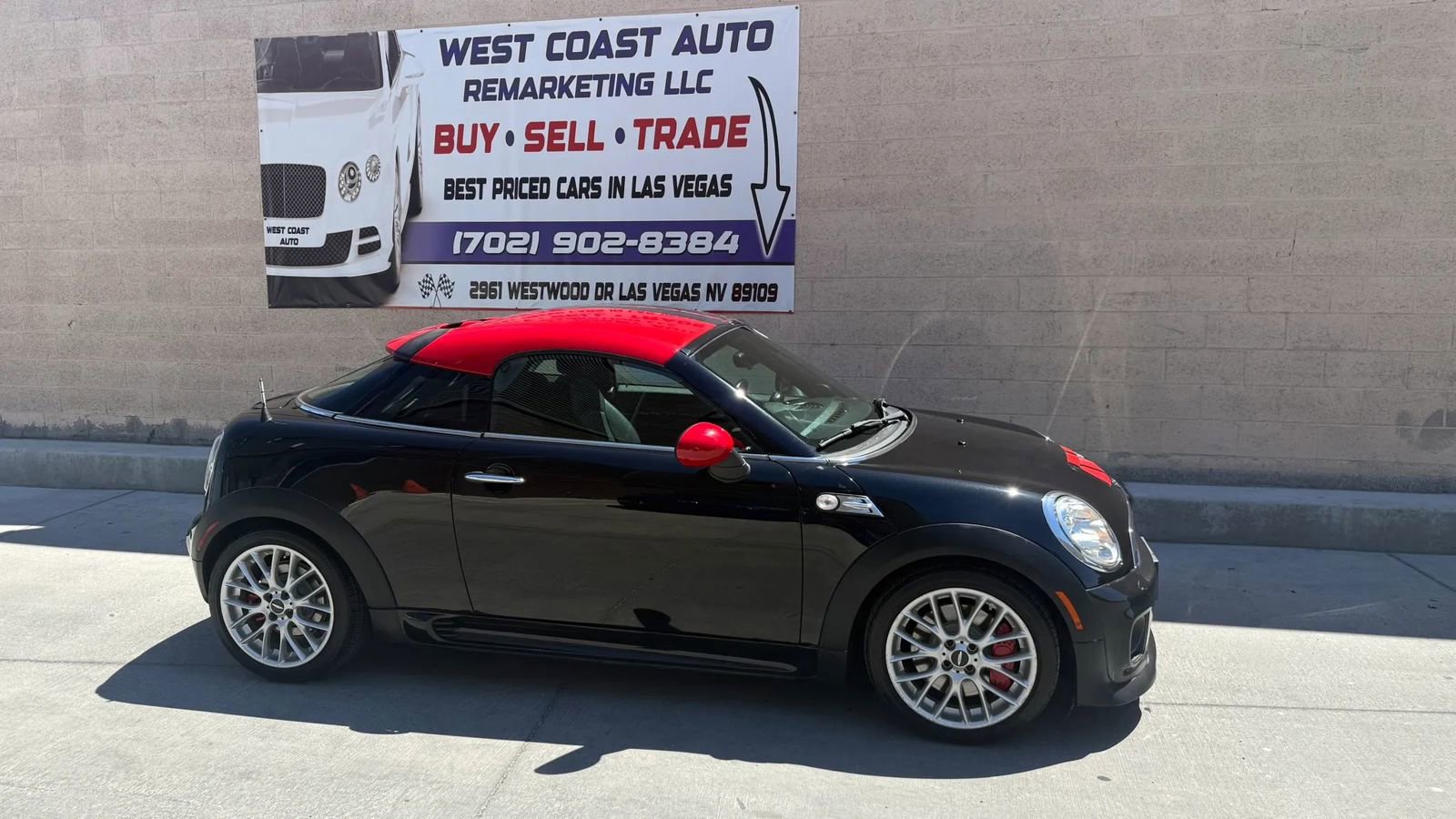 Used 2012 MINI Cooper Coupe John Cooper Works w/ Technology Pkg FWD image 3