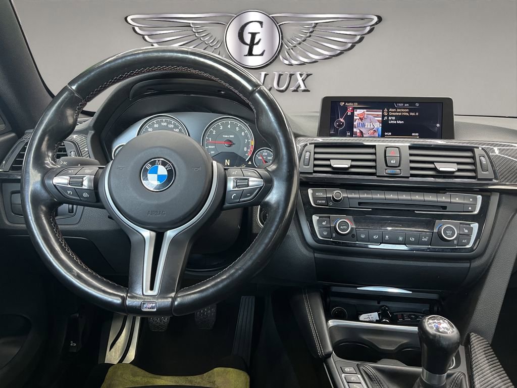 Used 2015 BMW M4 Coupe image 13
