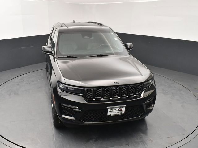 Used 2024 Jeep Grand Cherokee Summit AWD/4WD image 13