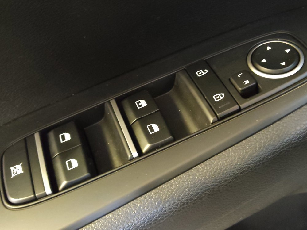 Used 2024 Kia Forte LXS w/ LXS Technology Package image 27