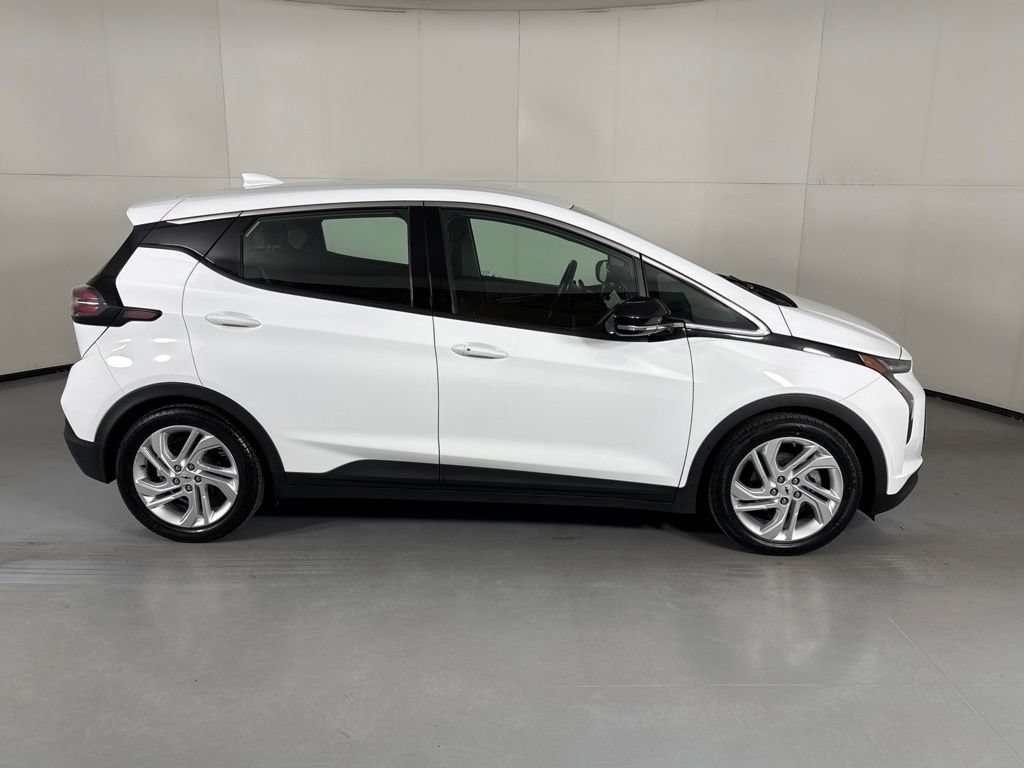 Certified 2023 Chevrolet Bolt LT w/ Driver Confidence Package FWD image 11