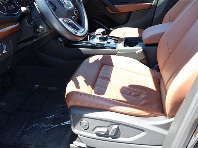 Used 2023 Audi Q5 2.0T Premium w/ Convenience Package AWD/4WD image 21