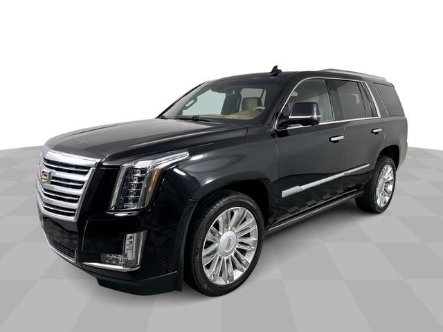 Used 2017 Cadillac Escalade Platinum AWD/4WD image 4