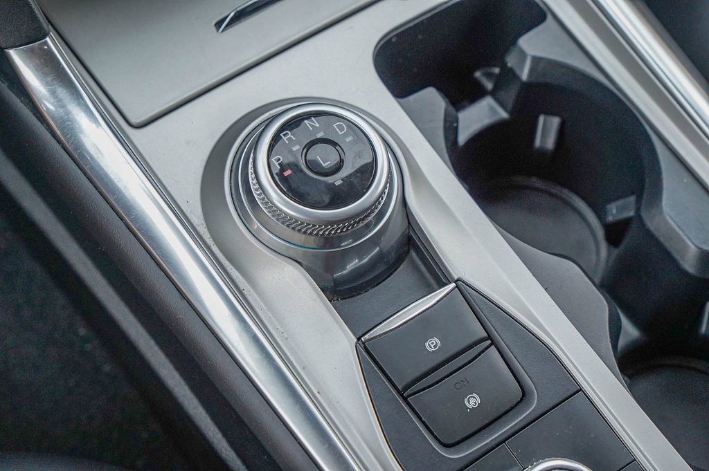 Used 2023 Ford Explorer XLT w/ Equipment Group 202A image 28