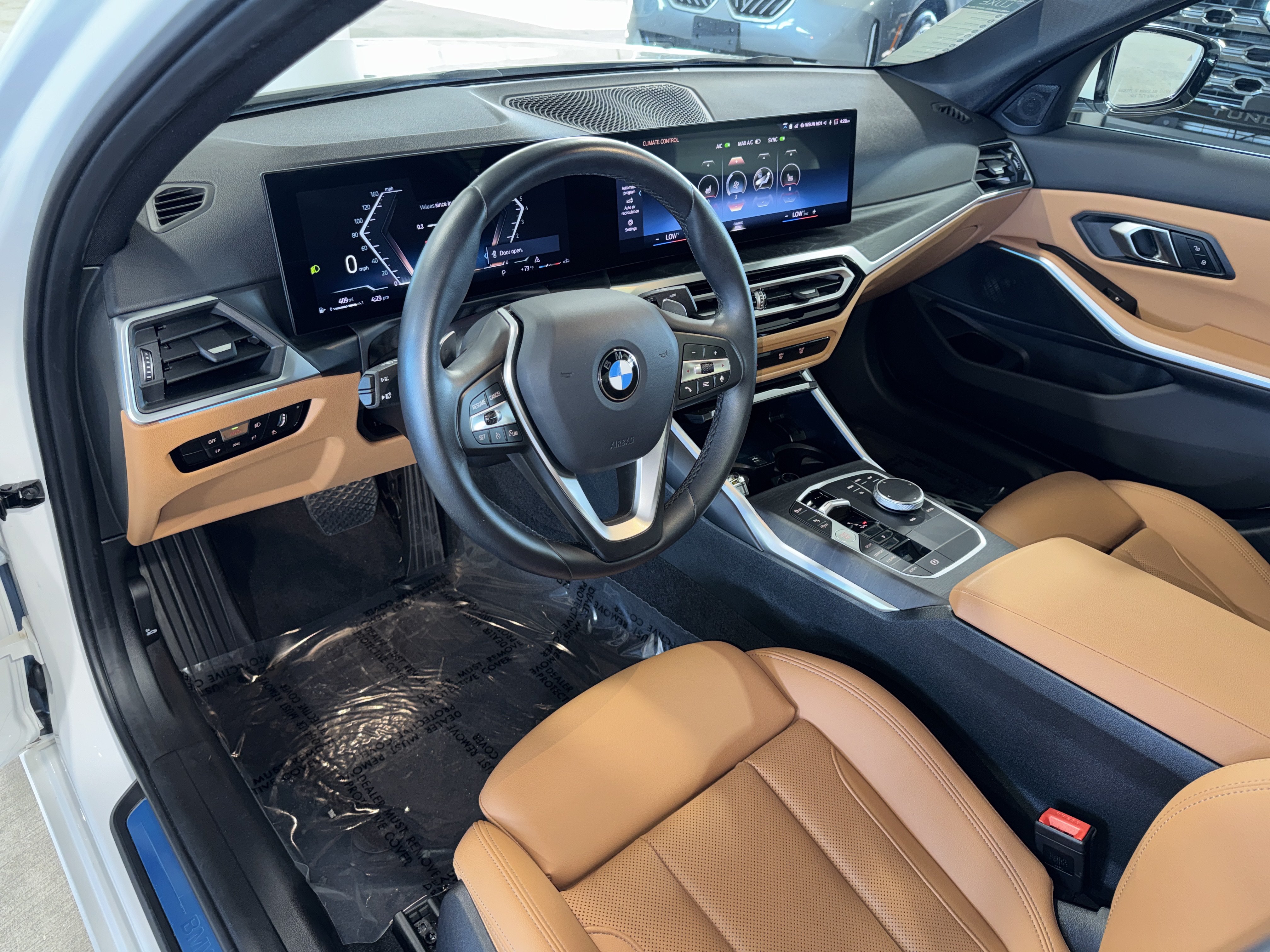 Used 2024 BMW 330i Sedan w/ Convenience Package RWD image 6