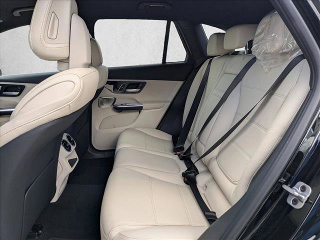 Used 2026 Mercedes-Benz GLC 300 4MATIC image 14