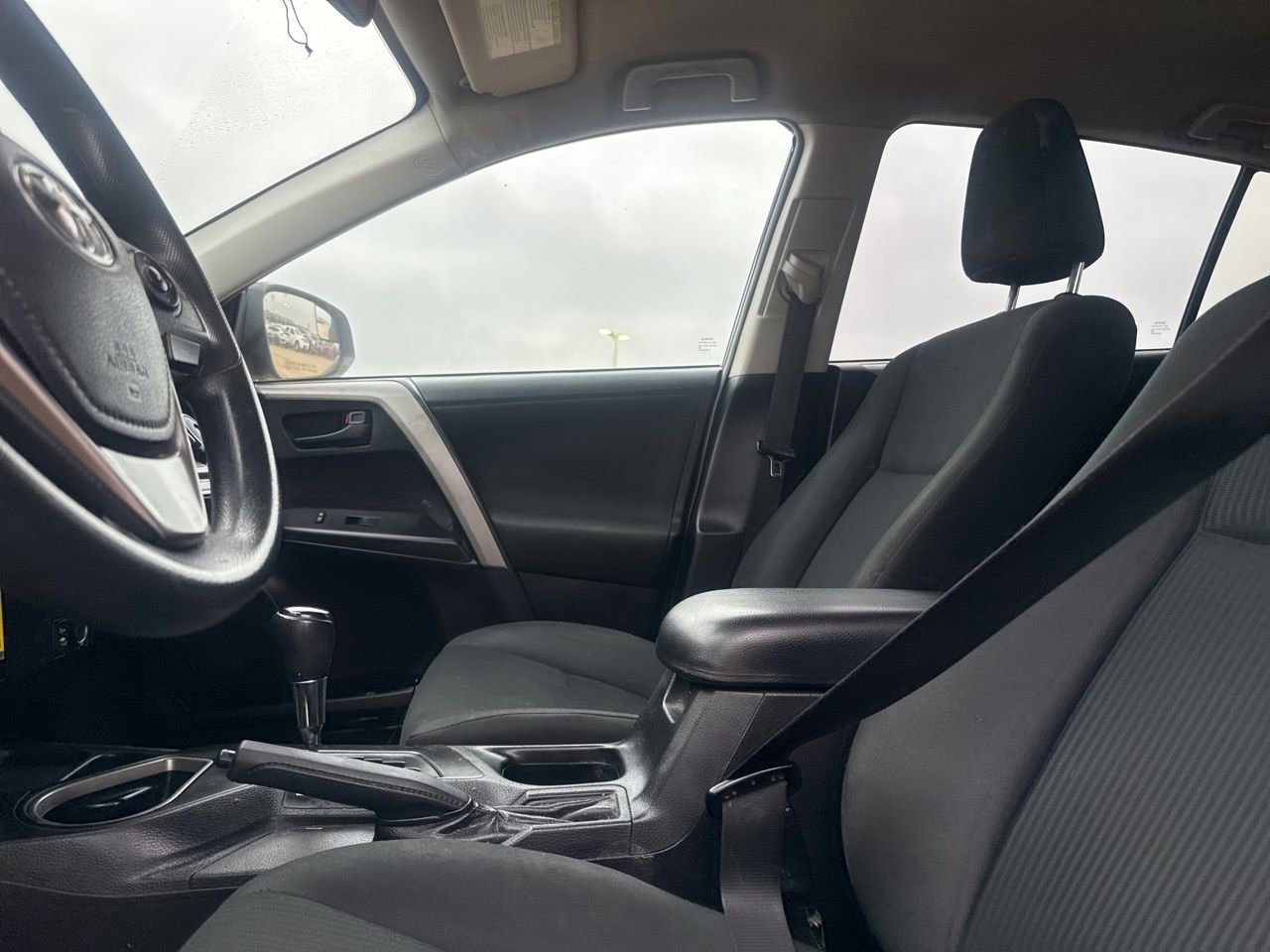 Used 2017 Toyota RAV4 LE w/ All Weather Liner Package FWD image 37