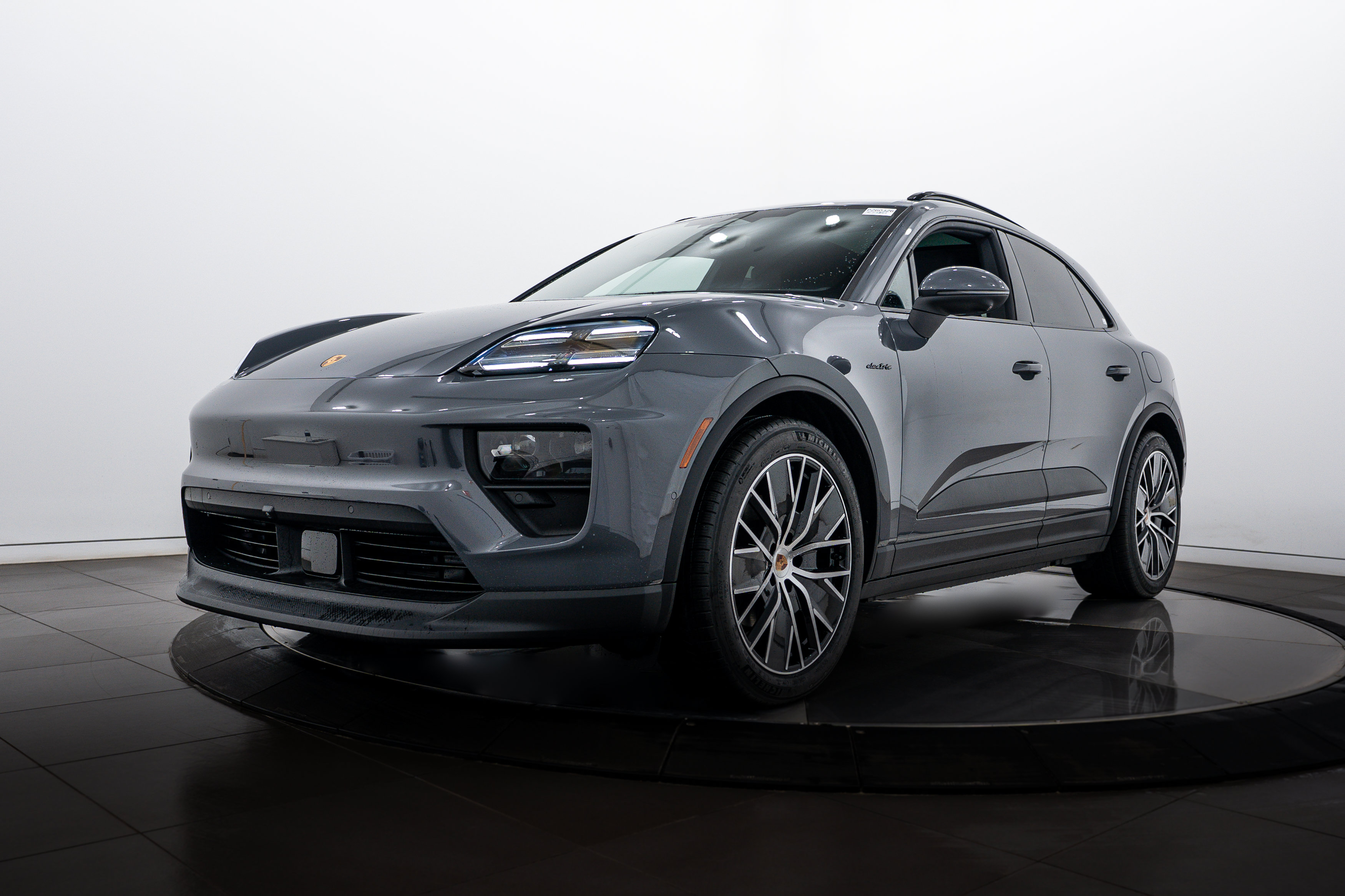 New 2026 Porsche Macan 4 Electric AWD/4WD image 1