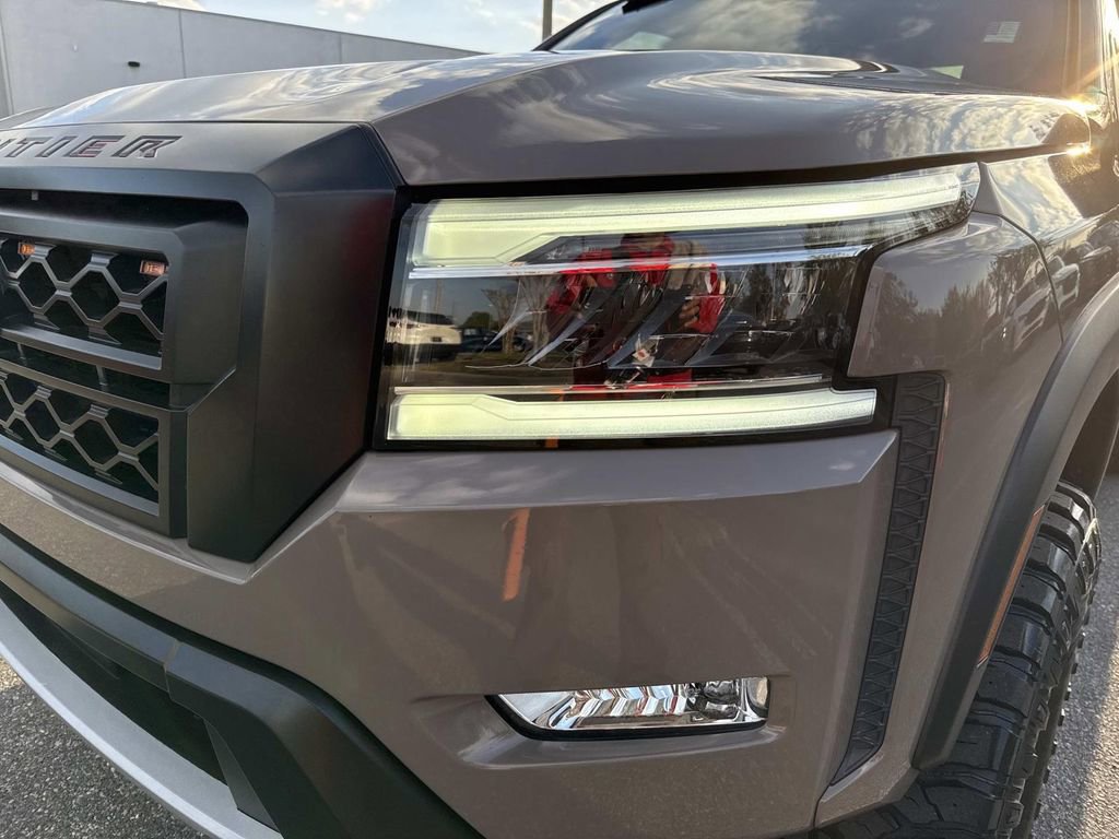 Used 2024 Nissan Frontier PRO-4X w/ Pro Premium Package image 10