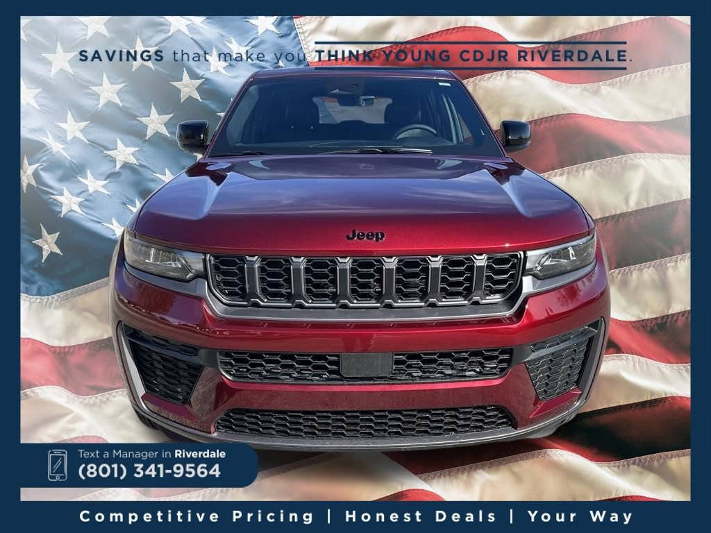 New 2026 Jeep Grand Cherokee Altitude image 8