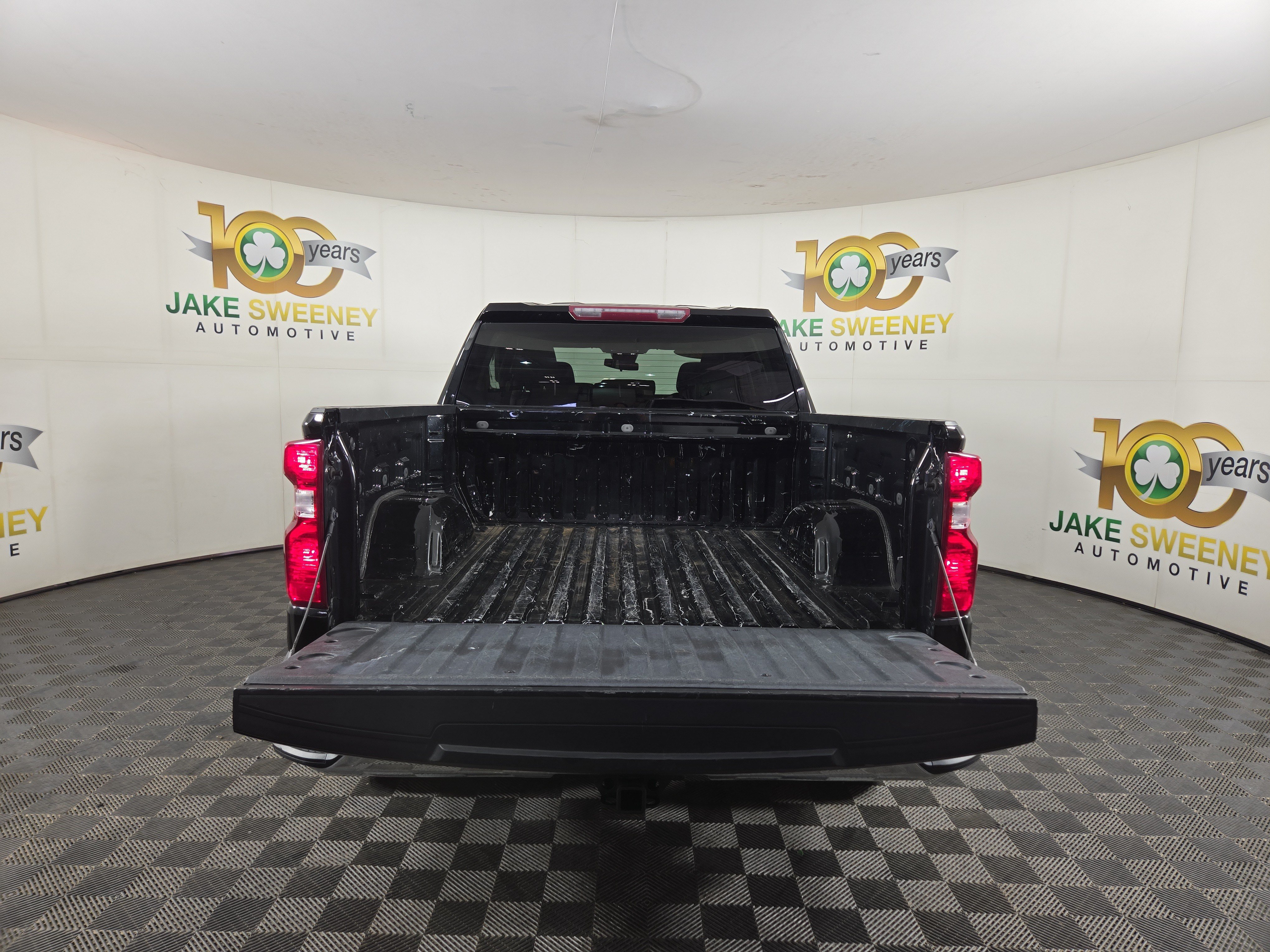 Certified 2023 Chevrolet Silverado 1500 LT AWD/4WD image 33