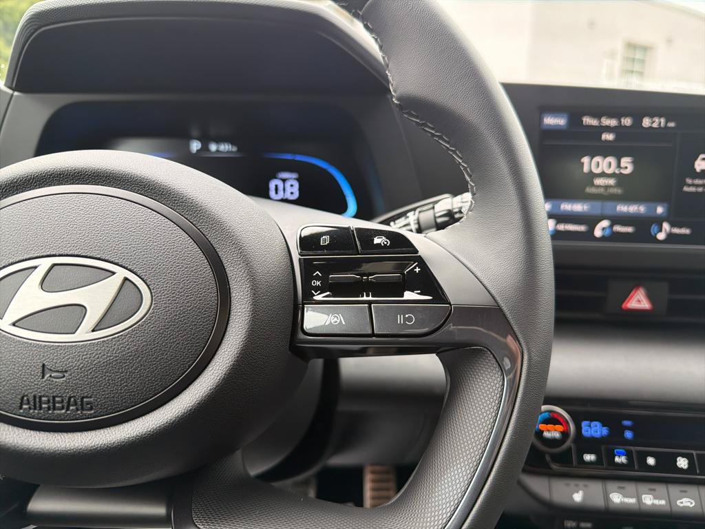 New 2026 Hyundai Elantra SEL Sport FWD image 19