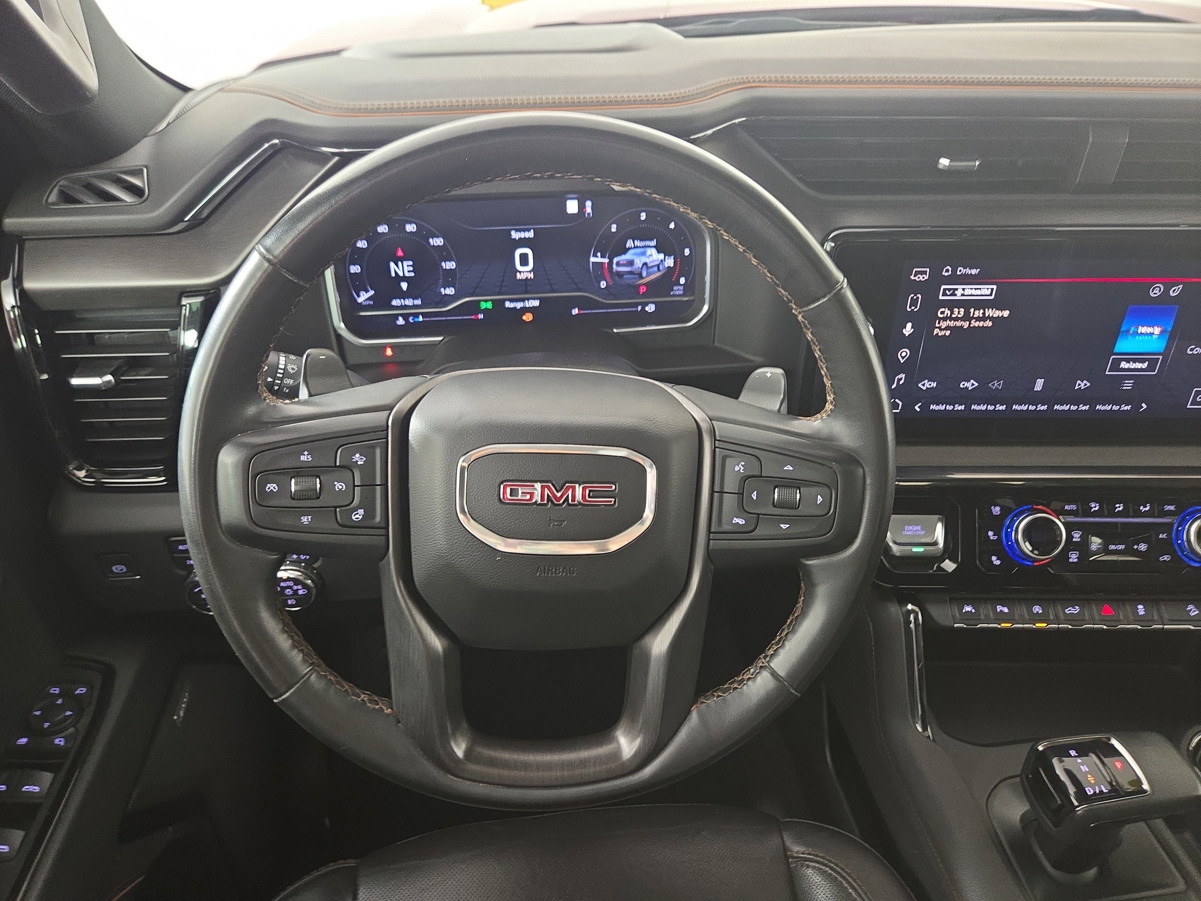 Certified 2023 GMC Sierra 1500 AT4 w/ Technology Package AWD/4WD image 14
