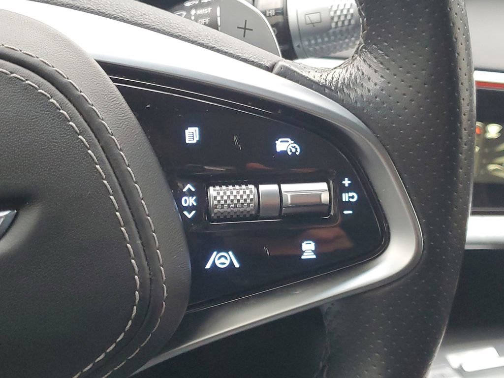 Used 2022 Genesis GV70 3.5T Sport w/ Sport Prestige Package image 18