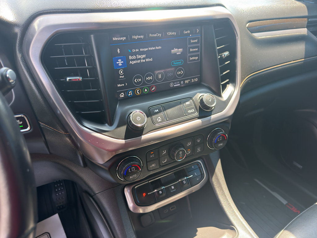 Used 2022 GMC Acadia AT4 AWD/4WD image 18