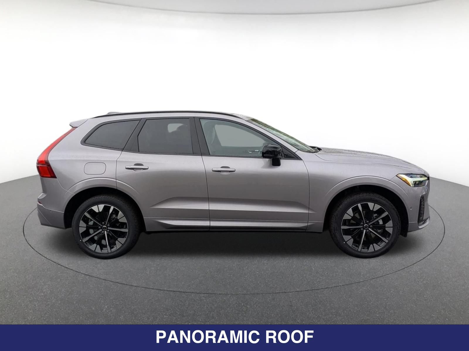 New 2026 Volvo XC60 B5 Plus w/ Protection Package Premier AWD/4WD image 6
