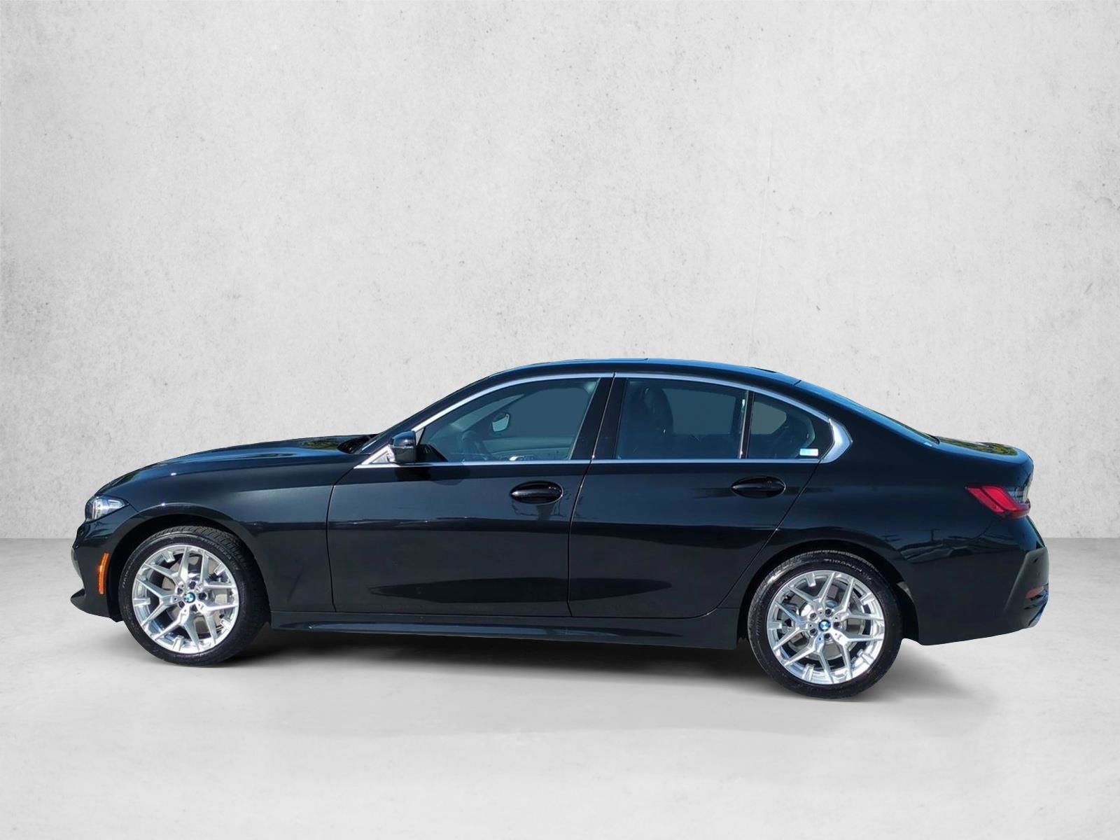 Certified 2025 BMW 330i xDrive Sedan w/ Convenience Package AWD/4WD image 9