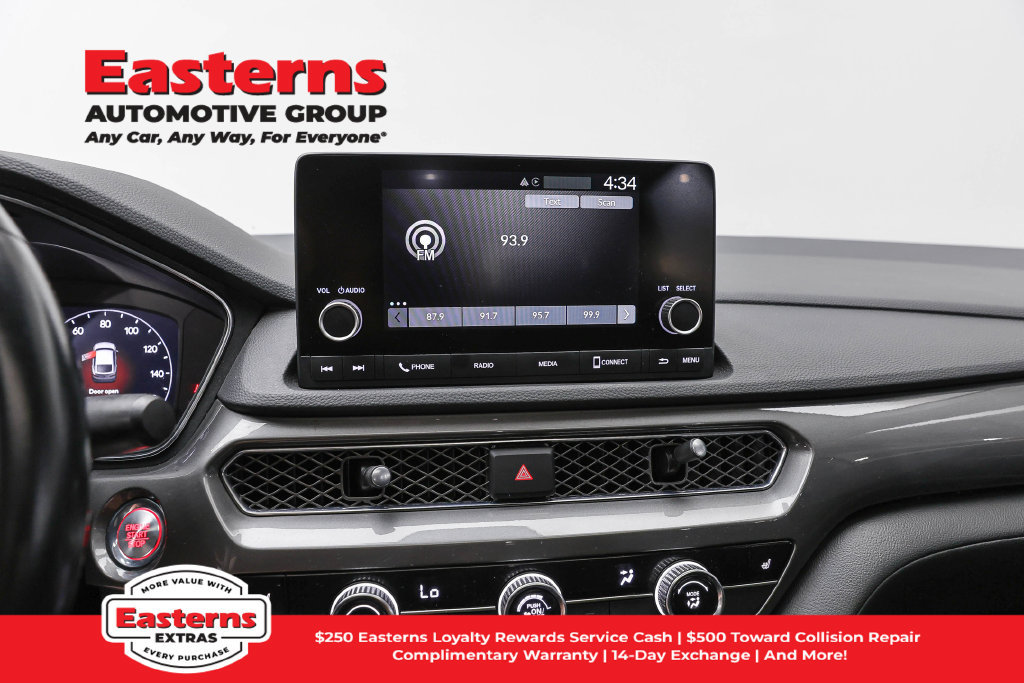 Used 2025 Acura Integra FWD image 13