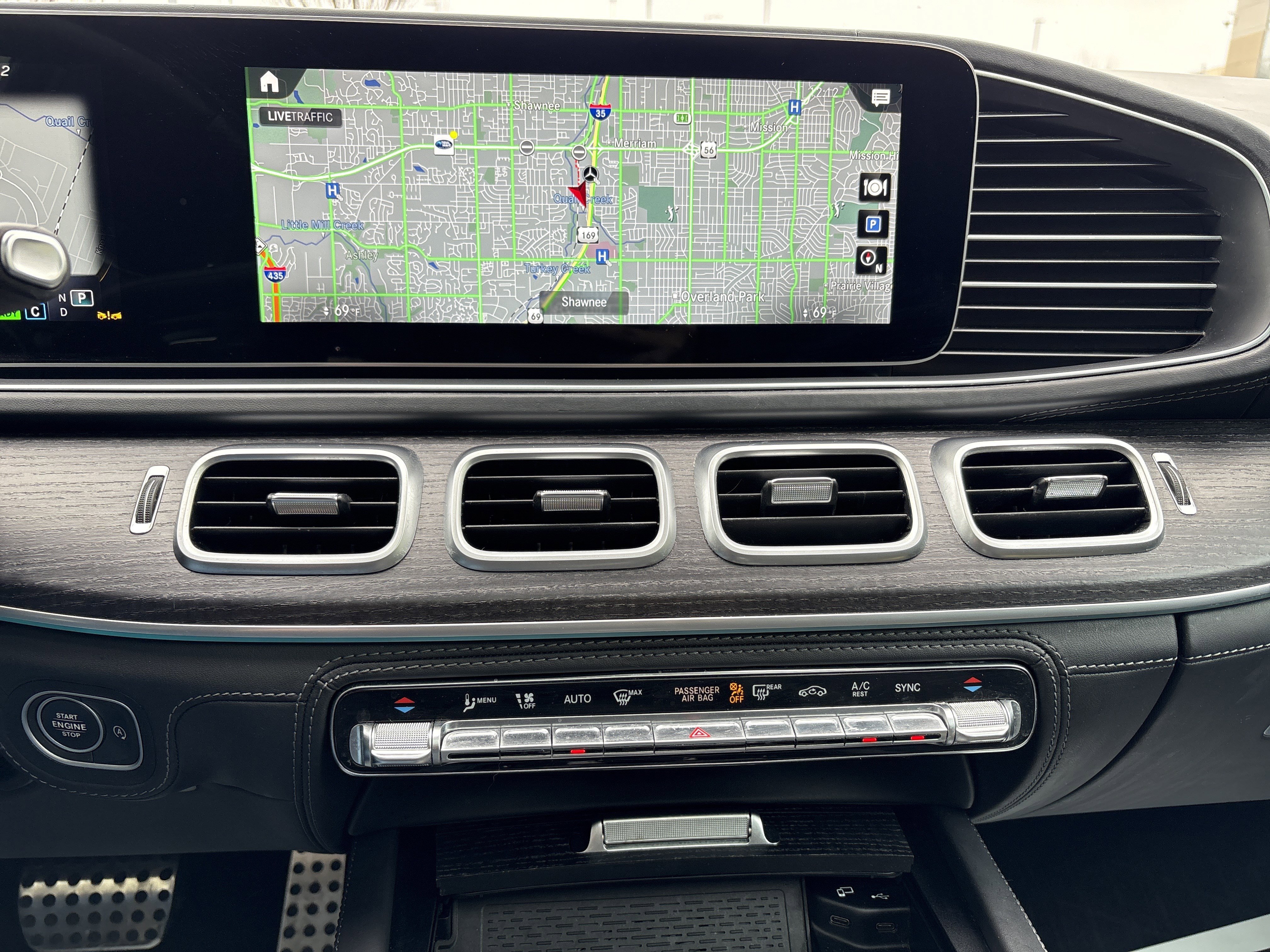 Used 2023 Mercedes-Benz GLS 63 AMG 4MATIC image 28