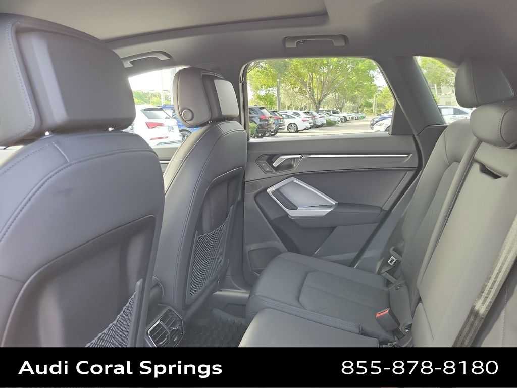 Certified 2025 Audi Q3 2.0T Premium w/ Convenience Package AWD/4WD image 12