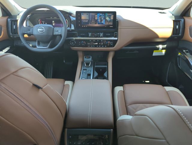 New 2026 Nissan Pathfinder Platinum FWD image 21