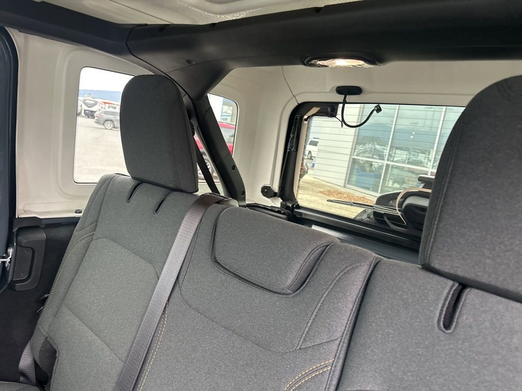 Used 2025 Jeep Wrangler Sport S image 44