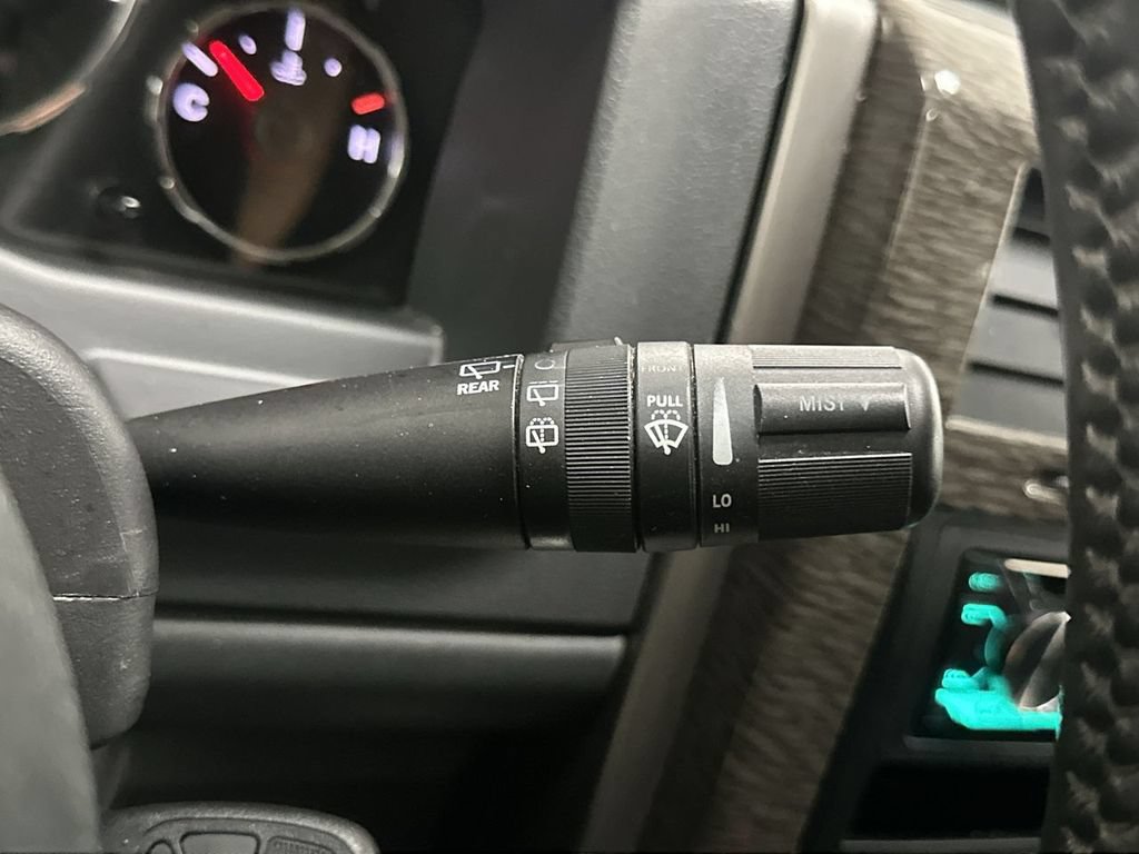 Used 2012 Jeep Liberty Limited Jet AWD/4WD image 40