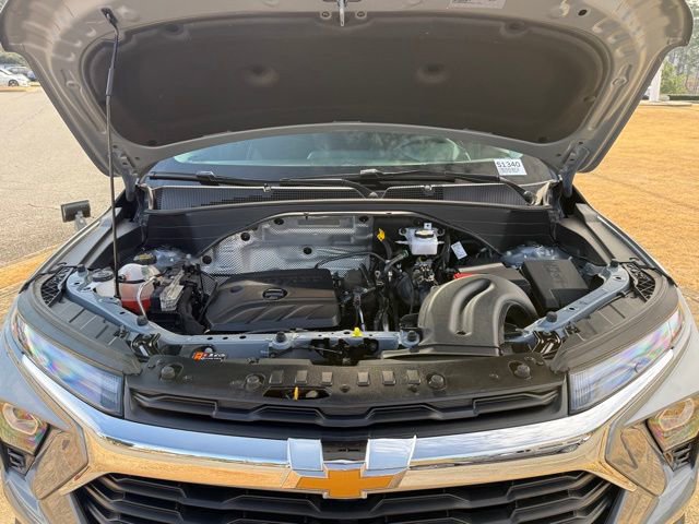 Used 2025 Chevrolet TrailBlazer LT image 32
