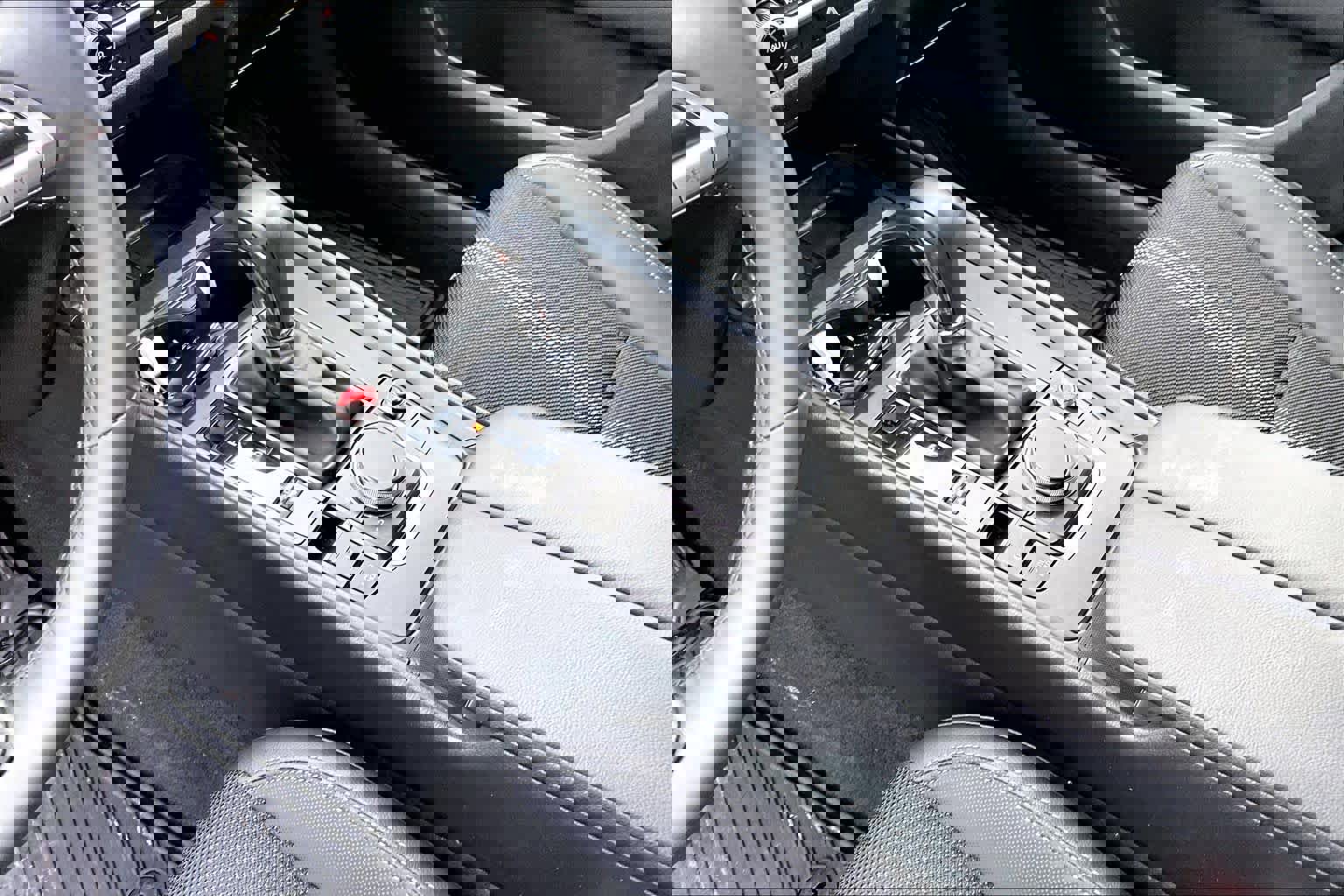 Used 2024 MAZDA CX-50 AWD 2.5 S w/ Preferred Package image 17