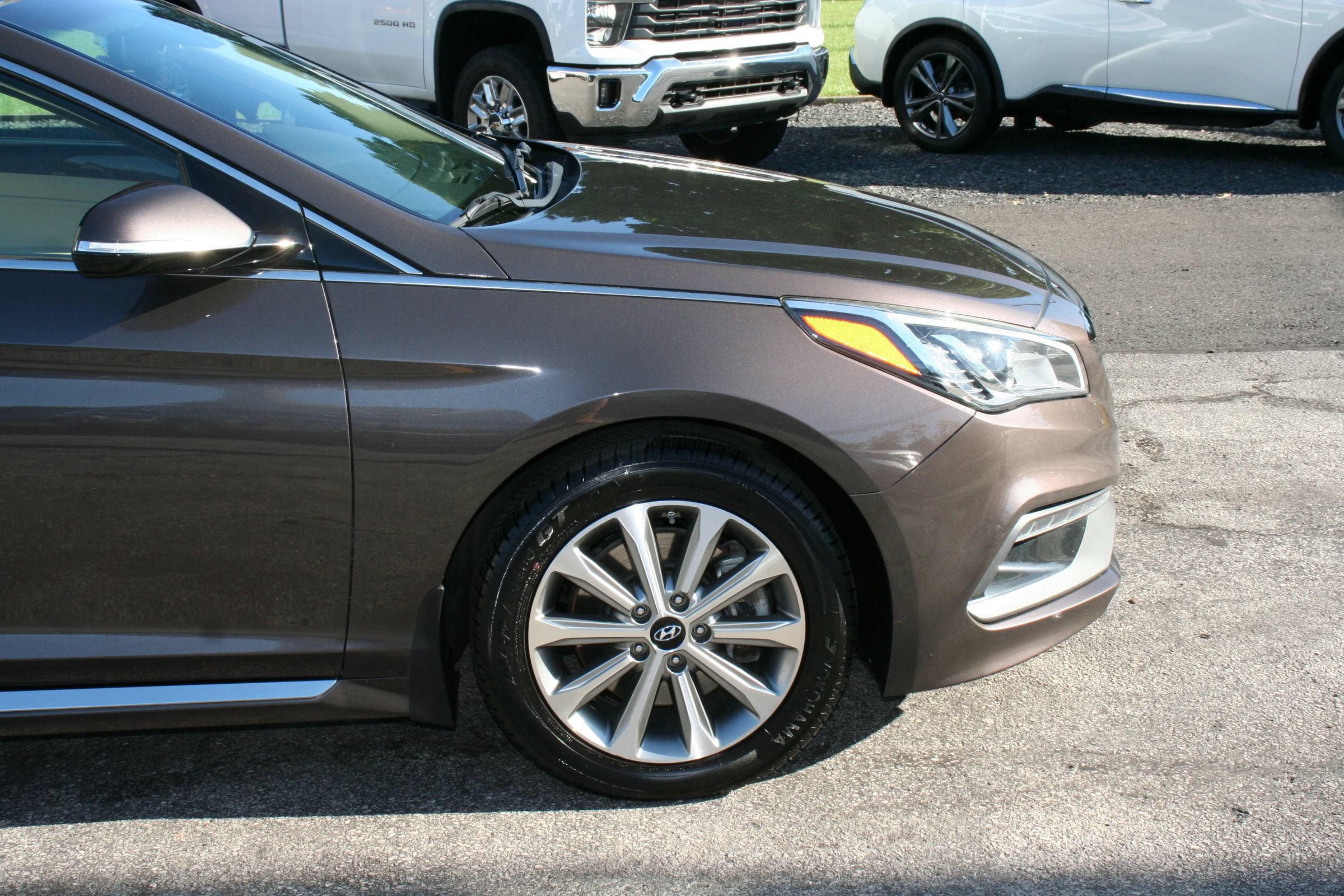 Used 2016 Hyundai Sonata Limited w/ Option Group 05 FWD image 20