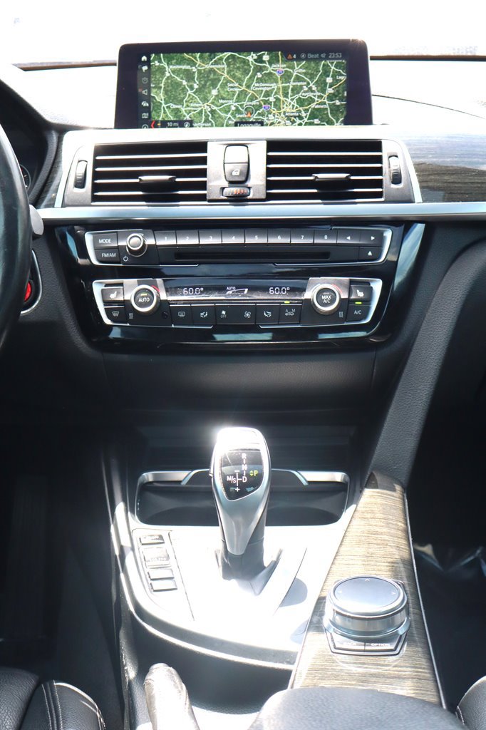 Used 2018 BMW 340i Sedan RWD image 14